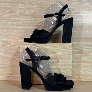 MIA Black Block Heel Ankle Strap Bow Sandals Women’s 10M